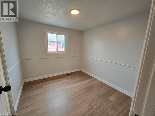 99 Cluthe Crescent, Kitchener, ON 