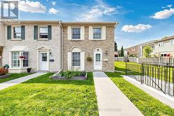 96 - 580 EYER DRIVE Pickering, ON L1W 3B7