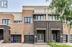 41 ANCHUSA DRIVE  Richmond Hill, ON L4E 5B6