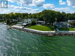 3 ENNISCLARE DRIVE E  Oakville, ON L6J 4N3