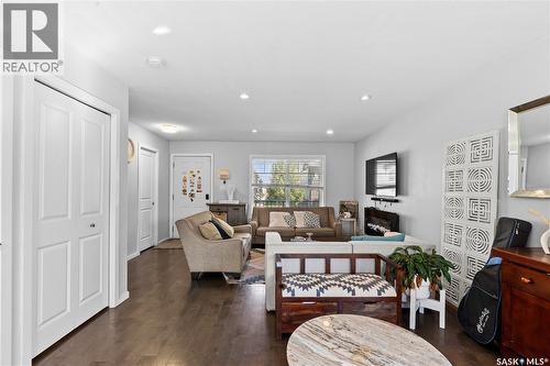 558 Geary Crescent, Saskatoon, SK 