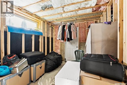 558 Geary Crescent, Saskatoon, SK 