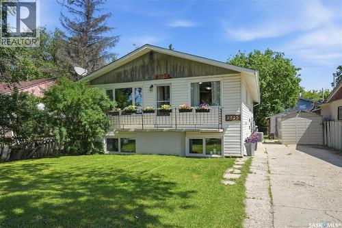 2525 McPherson AVENUE  Saskatoon, SK S7J 0T2
