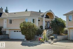 #8 11809 9B AV NW  Edmonton, AB T6J 7B6