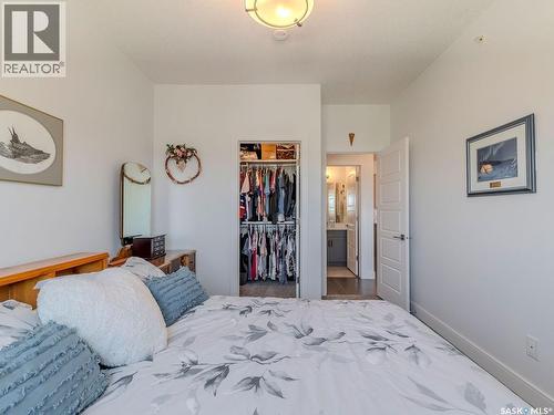 313 105 Willis Crescent, Saskatoon, SK 