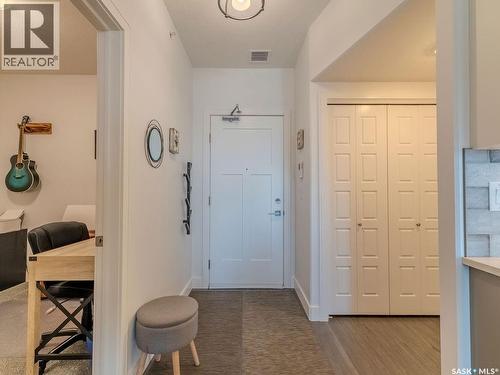 313 105 Willis Crescent, Saskatoon, SK 
