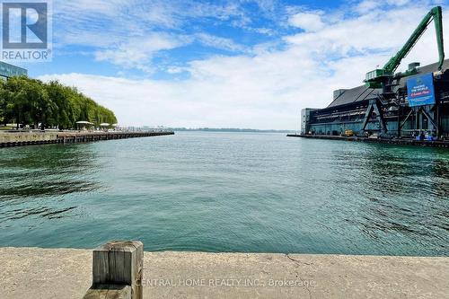 620 - 130 Queens Quay E, Toronto, ON 