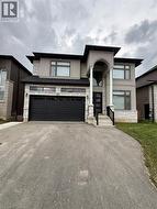27 DEERFIELD Lane  Ancaster, ON L9K 1R4