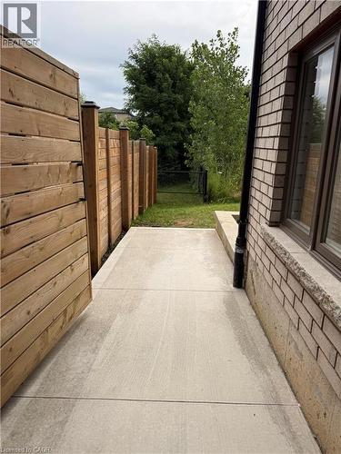 27 DEERFIELD Lane , Ancaster, Ontario L9K 1R4 4
