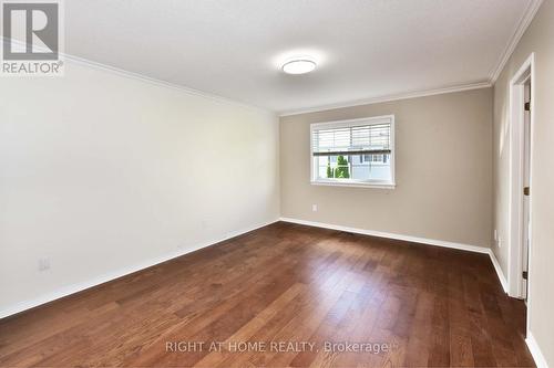 118 Braddock Private, Ottawa, ON 