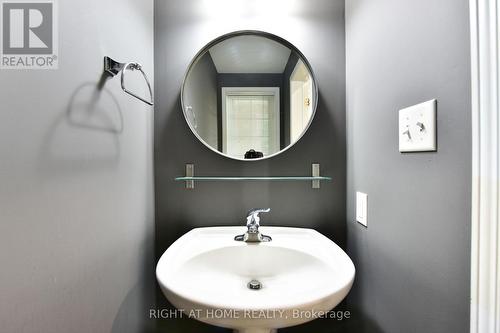 118 Braddock Private, Ottawa, ON 