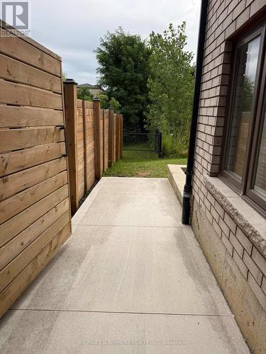 LOWER - 27 DEERFIELD LANE , Hamilton, Ontario L9K 1R4 4