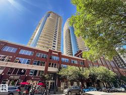 #1901 10136 104 ST NW  Edmonton, AB T5J 0B5