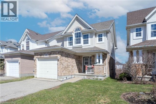 592 BONAVISTA Drive Unit# Lower , Waterloo, Ontario N2K 4B3 2