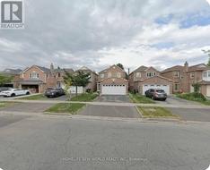 328 PORT ROYAL TRAIL Toronto, ON M1V 2L7