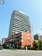 1701 - 30 CANTERBURY PLACE  Toronto, ON M2N 0B9