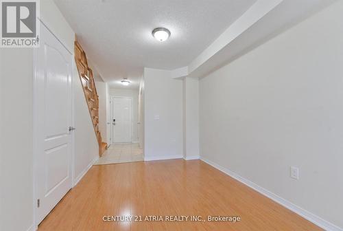 5245 MAJOR MACKENZIE DRIVE E , Markham, Ontario L6C 0N3 4