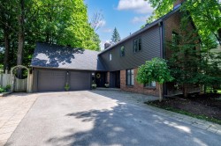 538 Av. Westhill  Beaconsfield, QC H9W 2G3