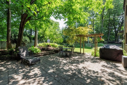 Cour - 538 Av. Westhill, Beaconsfield, QC 