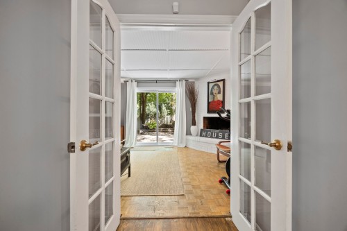 Salle familiale - 538 Av. Westhill, Beaconsfield, QC 