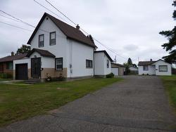 458 & 460 Egan Street  Thunder Bay, ON P7A 2X5