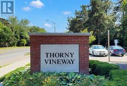 133 THORNY VINE WAY E  Toronto, ON M2J 4J4