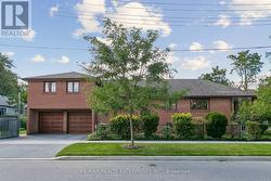 19 COULES COURT  Toronto, ON M8W 2N8
