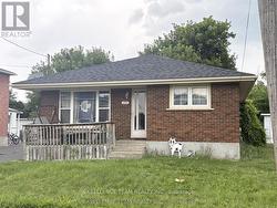 1007 GRAND AVENUE  Cornwall, ON K6H 4T3