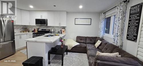 MAIN - 261 SOUDAN AVENUE , Toronto, Ontario M4S 1W2 2