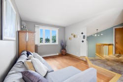 Salon - 