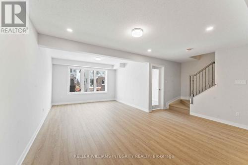 588 Woven Private, Ottawa, ON 
