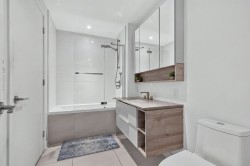 Master Bathroom - 