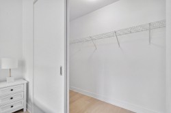 Closet - 