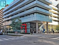 1906 - 185 ROEHAMPTON AVENUE  Toronto, ON M4P 0C6
