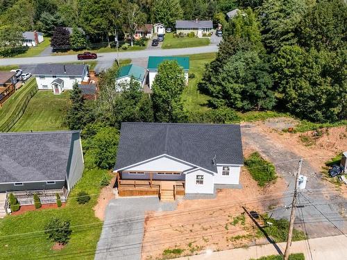 75 Burgess Crescent, Windsor, NS 