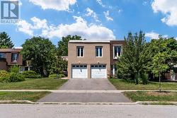 32 REESORVILLE ROAD  Markham, ON L3P 3L2