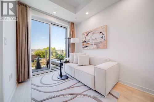 3 - 75 Curlew Drive, Toronto, ON 