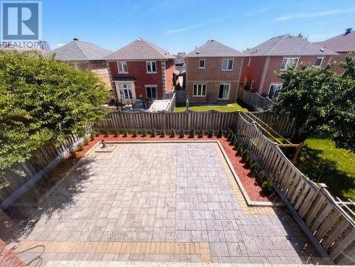 7 Symphony Gate, Markham, ON 