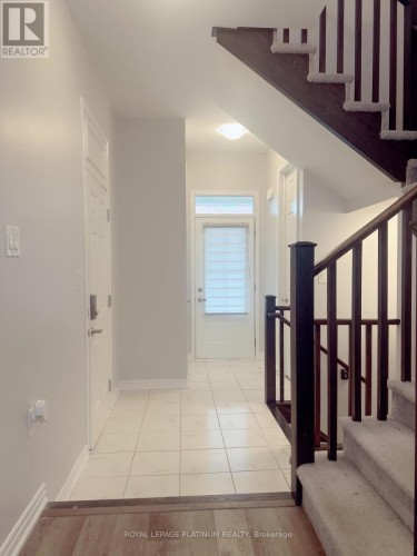 795 PROUD DRIVE , Milton, Ontario L9E 1S3 2