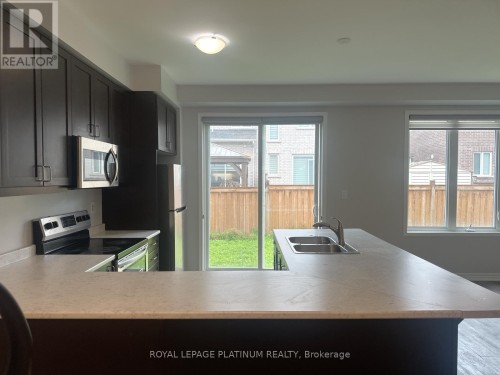 795 PROUD DRIVE , Milton, Ontario L9E 1S3 5