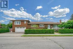 110 HARDING AVENUE  Toronto, ON M6M 3A6