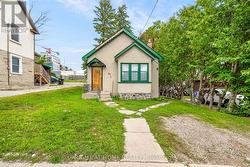 85 MAPLE AVENUE  Barrie, ON L4N 1S1