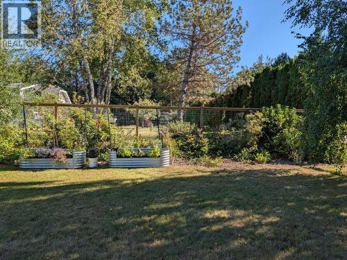 5262 Manson Ave, Powell River, BC 