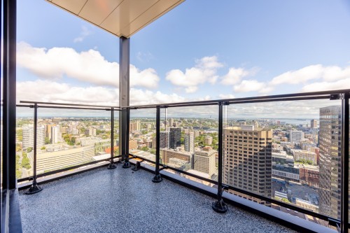 Balcon - 3724-1210 Rue Jeanne-Mance, Montréal (Ville-Marie), QC 