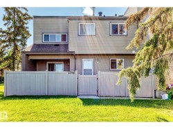 1798 LAKEWOOD RD S NW  Edmonton, AB T6K 3B6