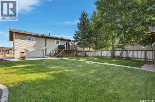 402 Fehr Crescent, Martensville, SK 