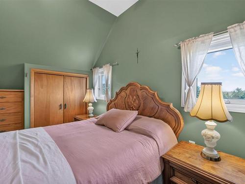 3939 Highway 217, East Ferry, NS 