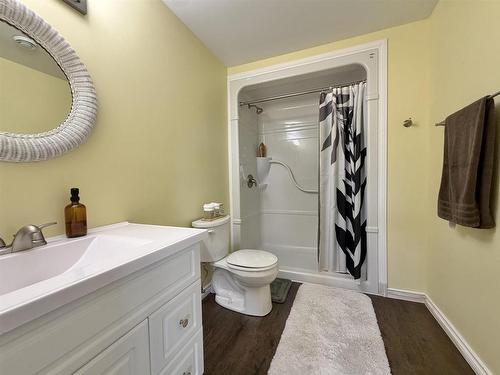 8 Spruce Drive, Emo, ON 