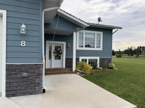 8 Spruce Drive, Emo, ON 
