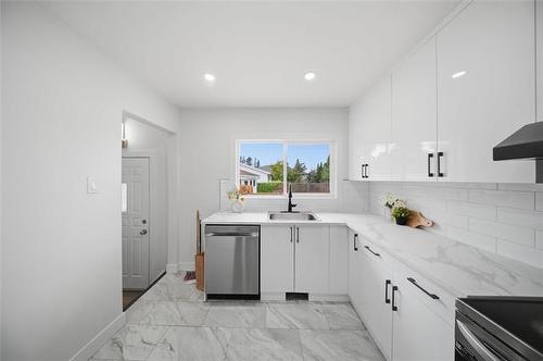 87 Marshall Cr, Winnipeg, MB 